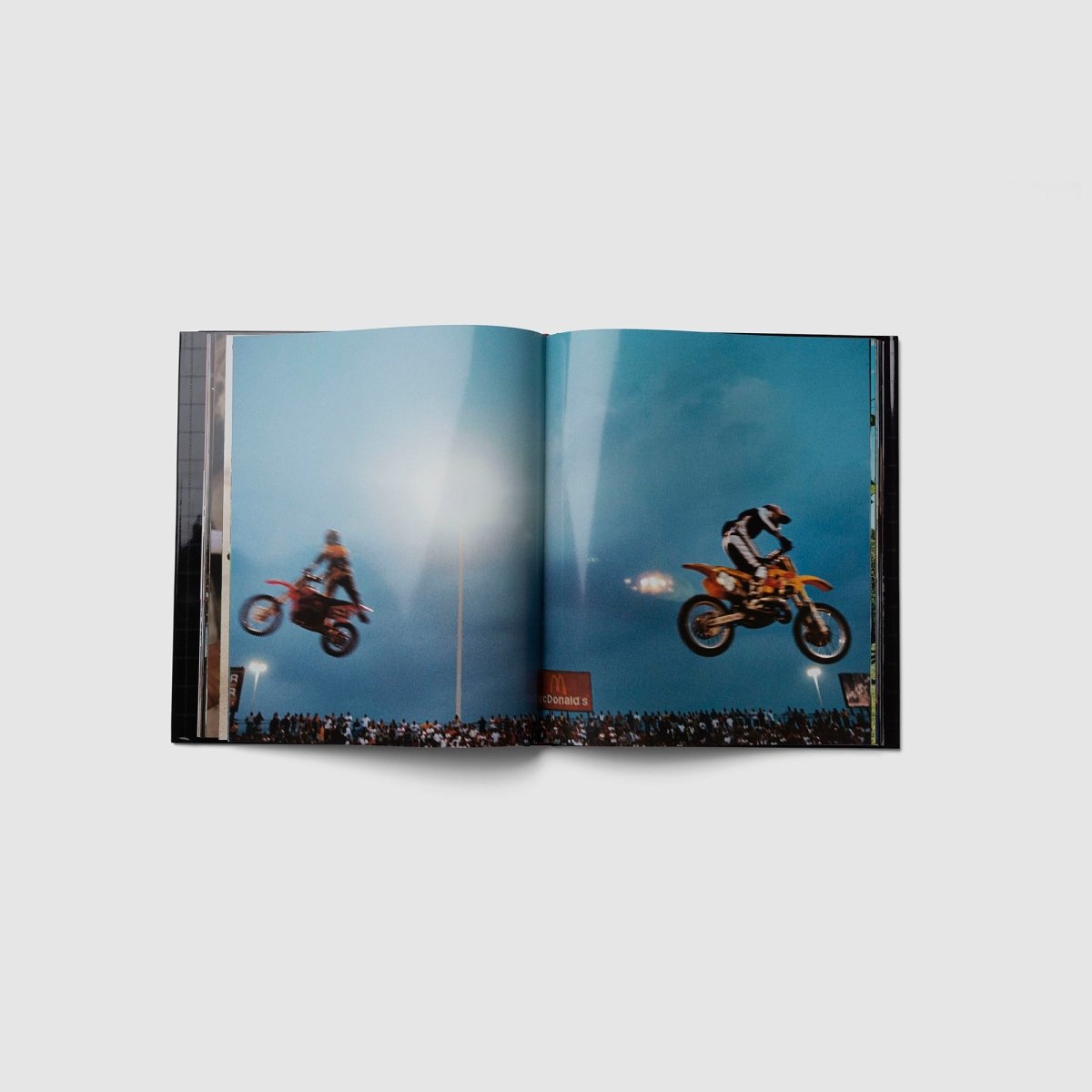 Dewey Nicks - Kustom Book